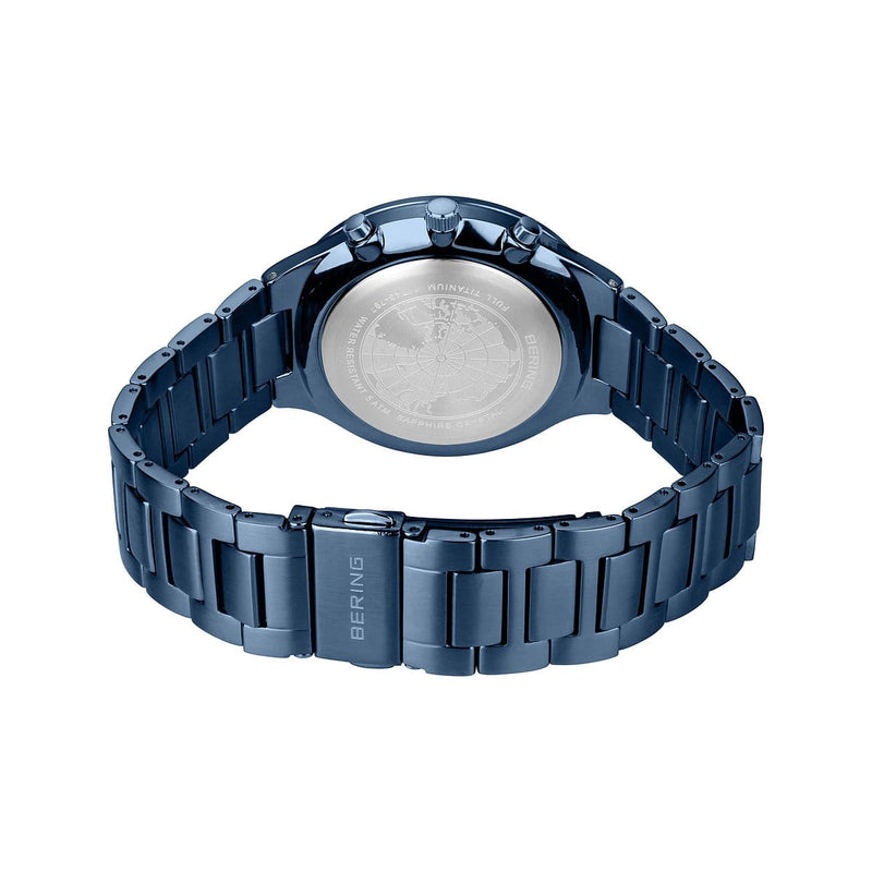 Bering Herrenuhr Chronograph Titanium Collection - 11743 - 797 - Jetzt bei clockchasers.com kaufen
