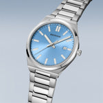 Bering Herrenuhr Classic Collection - 17639 - 707 - Jetzt bei clockchasers.com kaufen