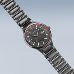 Bering Herrenuhr Solar Collection - 14442 - 777 - Jetzt bei clockchasers.com kaufen