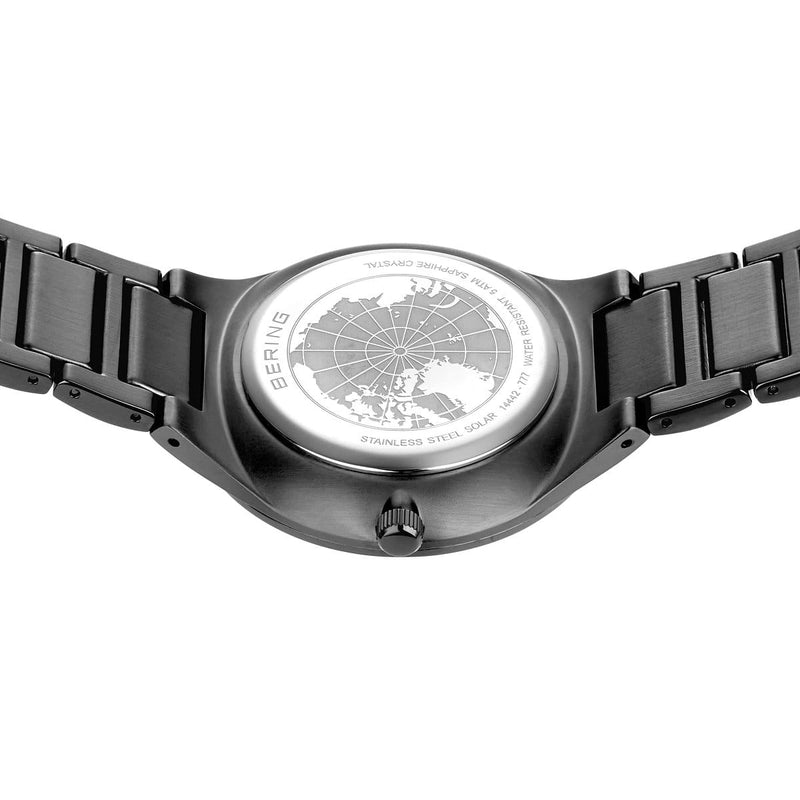 Bering Herrenuhr Solar Collection - 14442 - 777 - Jetzt bei clockchasers.com kaufen