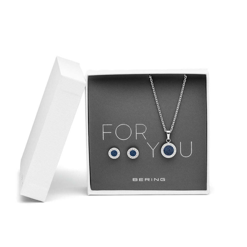 Bering Ohrstecker Arctic Symphony Collection Set mit Halskette - 427 - 707 - Blue - Jetzt bei clockchasers.com kaufen