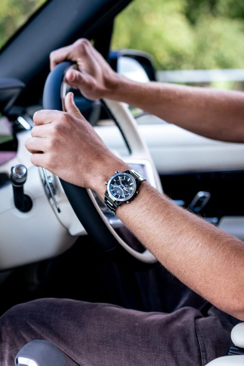 Casio Edifice Sospensione - ECB - 2000DC - 1AEF - Jetzt bei clockchasers.com kaufen