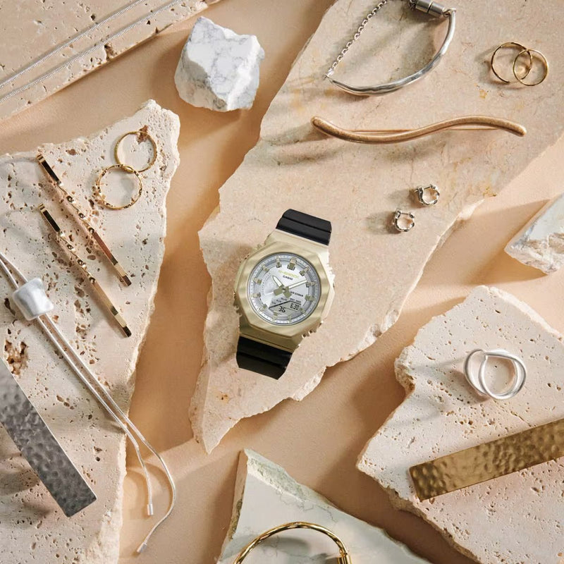 Casio G - Shock Classic - GM - S2100BC - 1AER - Jetzt bei clockchasers.com kaufen