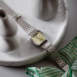 Casio Vintage Edgy - AQ - 230A - 9AMQYES - Jetzt bei clockchasers.com kaufen