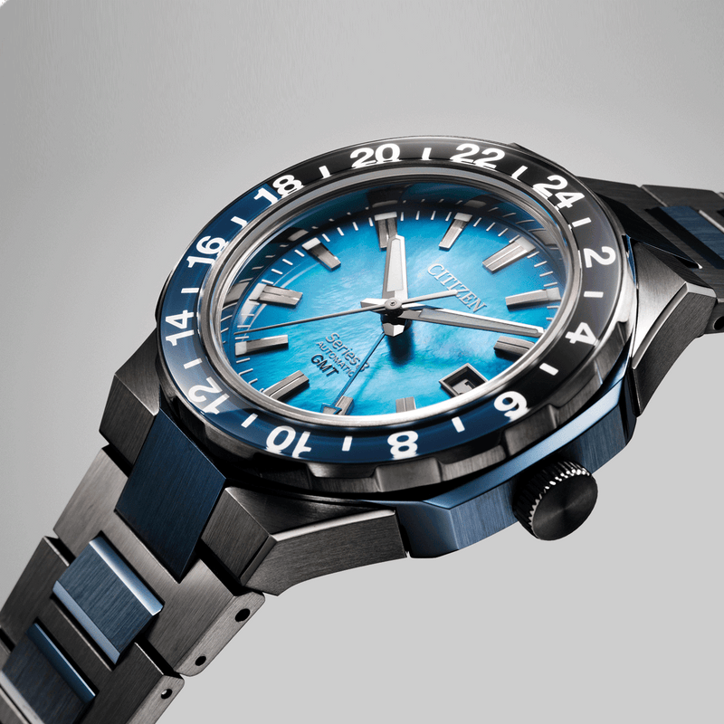Citizen Series 8 GMT Automatik Herrenuhr Limited Edition - NB6036 - 52N - Jetzt bei clockchasers.com kaufen