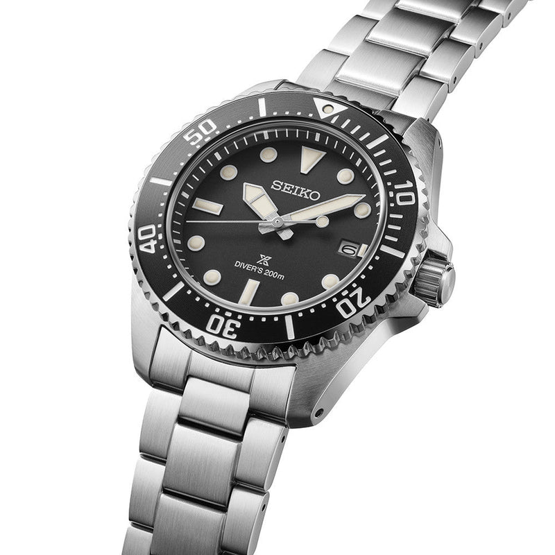 Seiko Prospex Solar Diver Herrenuhr - SNE597P1 - Jetzt bei clockchasers.com kaufen