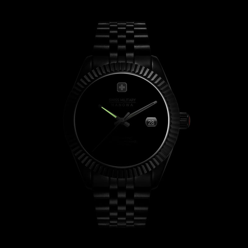 Swiss Military Hanowa Dark Night Automatik - SMWGL0005530 - Jetzt bei clockchasers.com kaufen