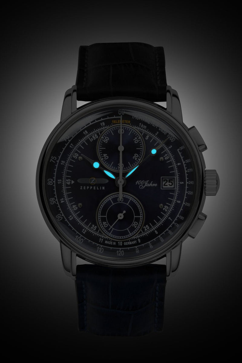 Zeppelin 100 years Anniversary Edition Chronograph Herrenuhr - 8670 - 3 - Jetzt bei clockchasers.com kaufen